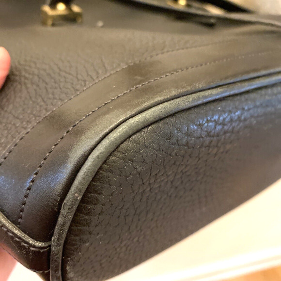 Vintage Dooney & Bourke AWL Buckle Satchel Zip Top Purse Bag Black Leather - Picture 15 of 16